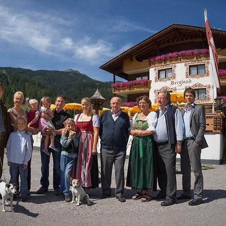 Hotel Bergland Lermoos Bagian luar foto