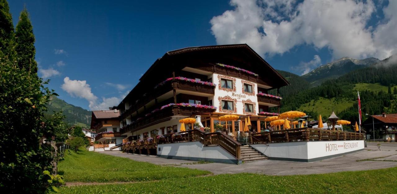 Hotel Bergland Lermoos Bagian luar foto