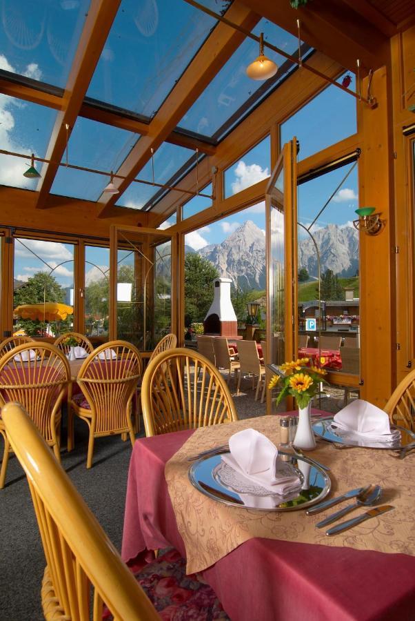 Hotel Bergland Lermoos Bagian luar foto