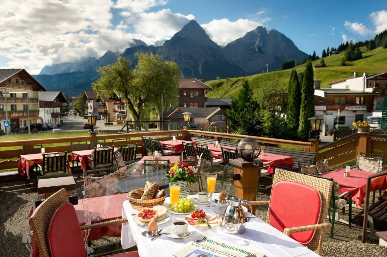 Hotel Bergland Lermoos Bagian luar foto