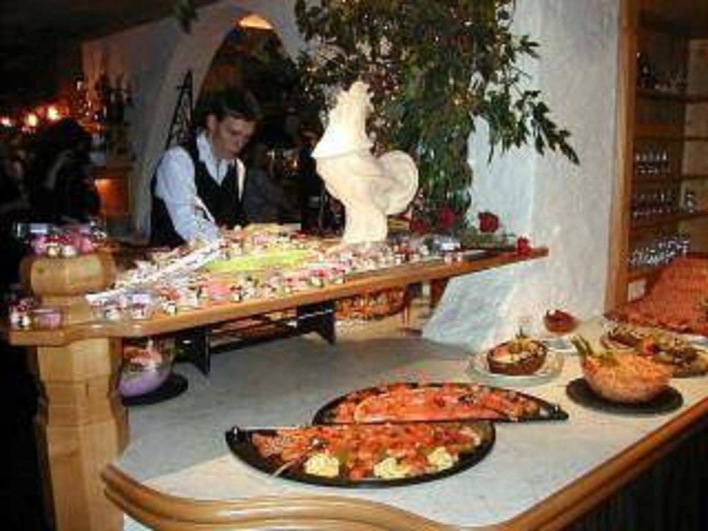 Hotel Bergland Lermoos Bagian luar foto